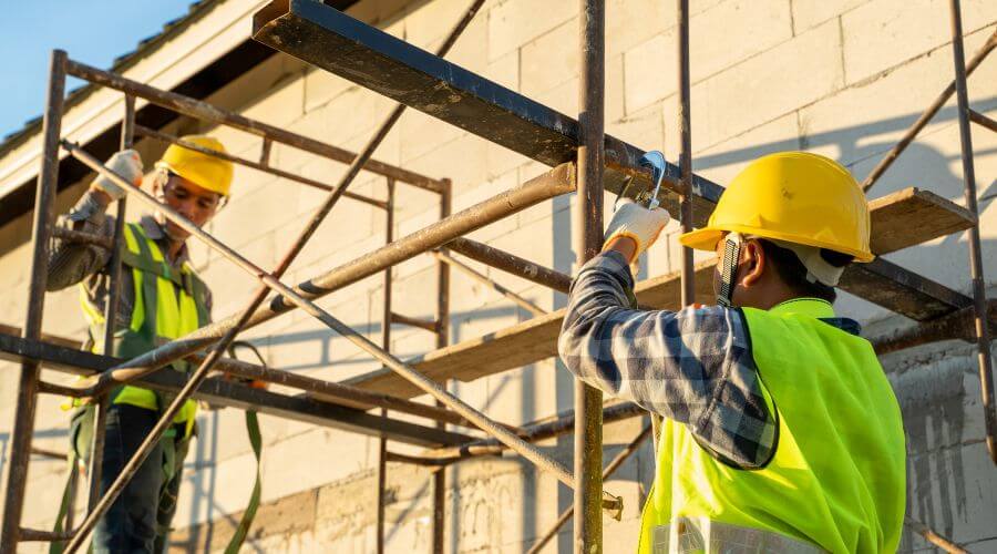 Professional fairlawn roofing services in Santa Rosa, TX